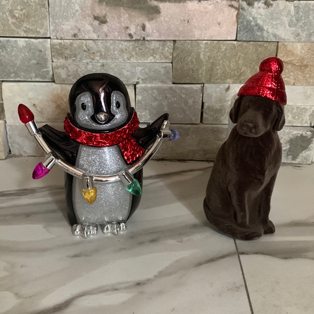 Bath & Body Works Holiday Penguin and Dog Wallflower Set. Includes Both …